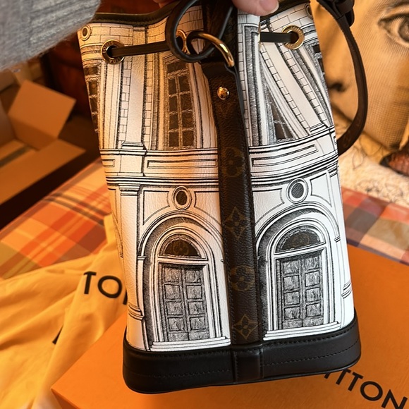 Authentic Nordstrom bought Louis Vuitton Fornasetti bucket bag never used - Picture 7 of 10